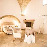 Corte Di Bonifacio Typical Bed & Breakfast 4*