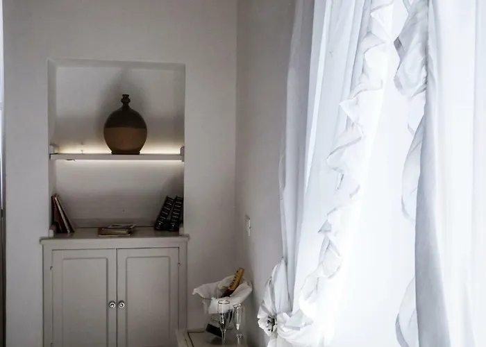 Corte Di Bonifacio Typical 住宿加早餐酒店 4*