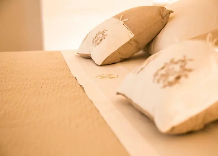 Corte Di Bonifacio Typical 卡萨拉诺